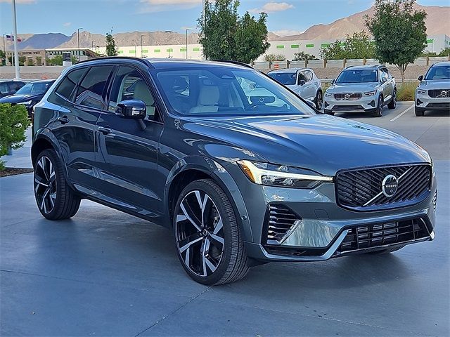 2026 Volvo XC60 Plug-In Hybrid Ultra