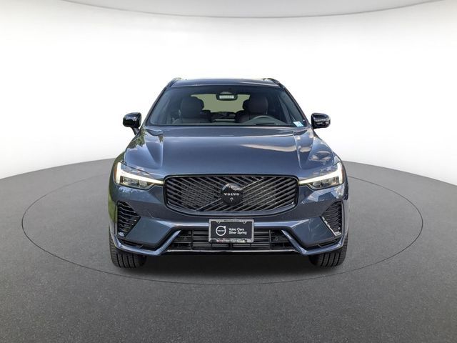 2026 Volvo XC60 Plug-In Hybrid Ultra Black Edition