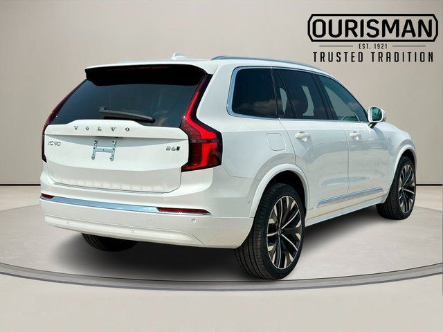 2026 Volvo XC90 Plus