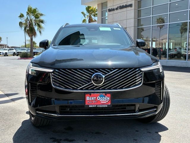 2026 Volvo XC90 Core