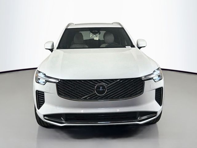 2026 Volvo XC90 Core