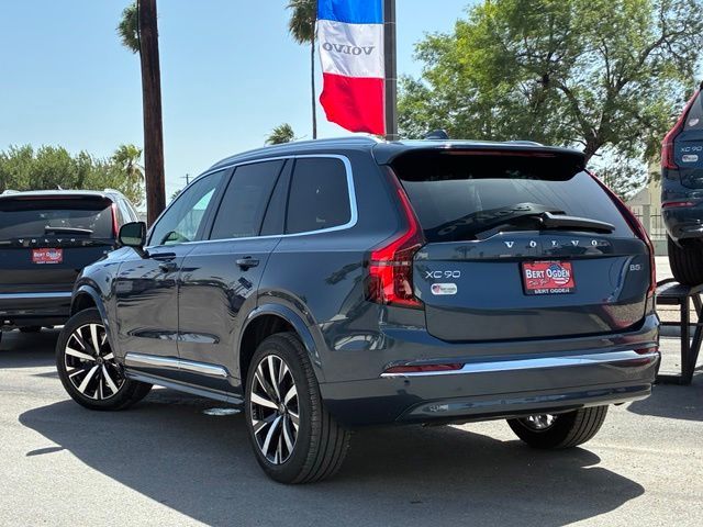 2026 Volvo XC90 Core