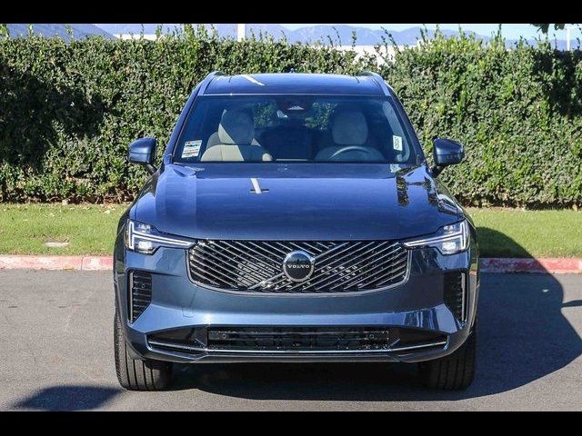 2026 Volvo XC90 Core