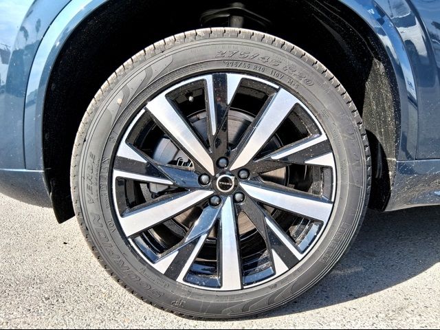 2026 Volvo XC90 Core