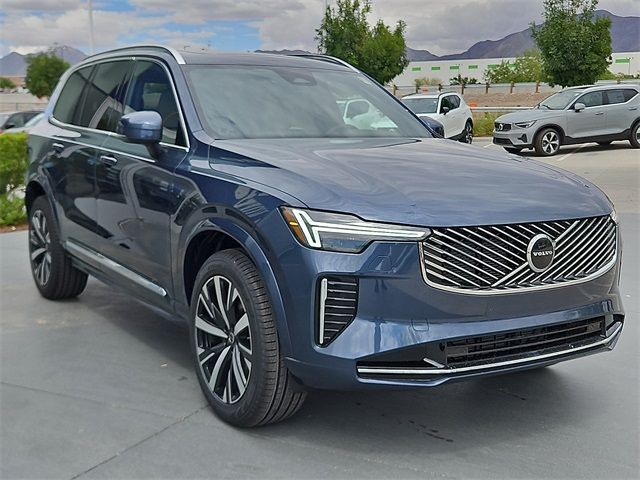 2026 Volvo XC90 Core