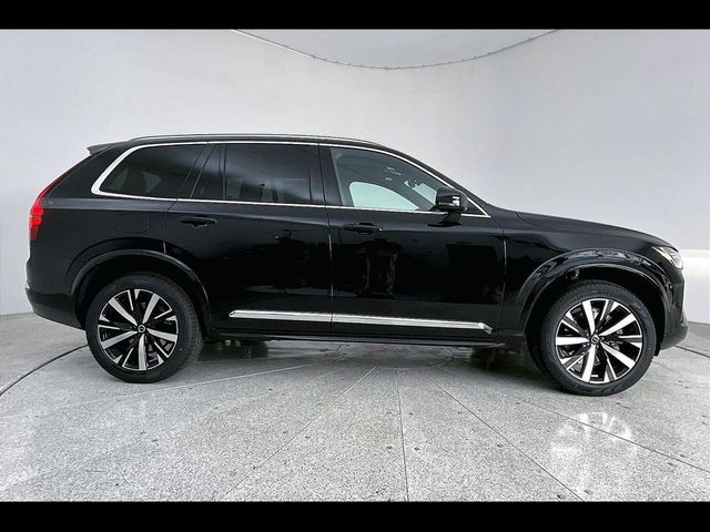 2026 Volvo XC90 Core