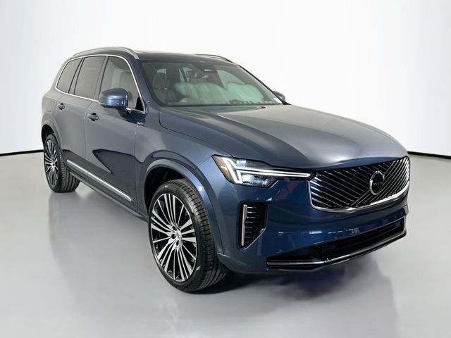 2026 Volvo XC90 Core