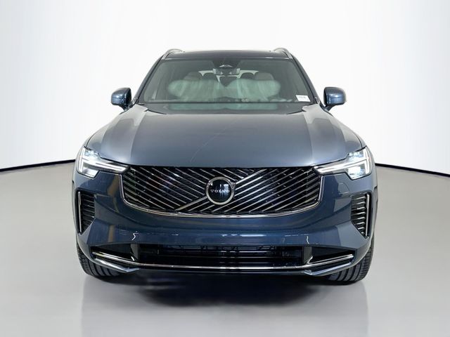 2026 Volvo XC90 Core