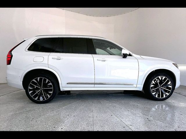 2026 Volvo XC90 Plus