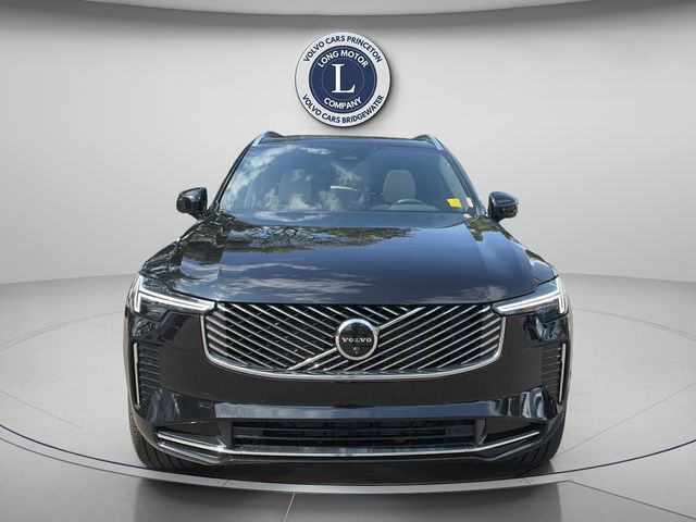 2026 Volvo XC90 Plus