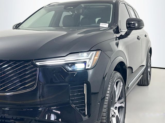 2026 Volvo XC90 Plus