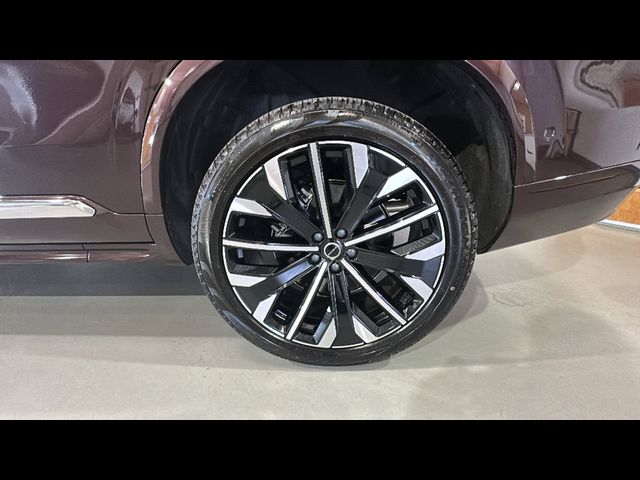 2026 Volvo XC90 Plus
