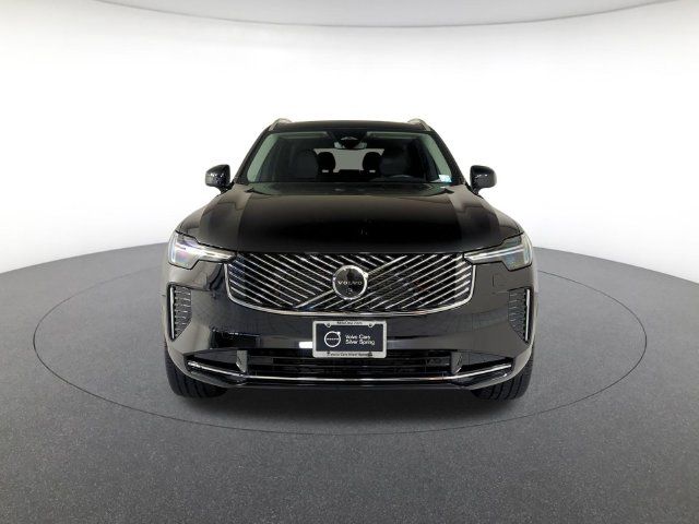 2026 Volvo XC90 Plus