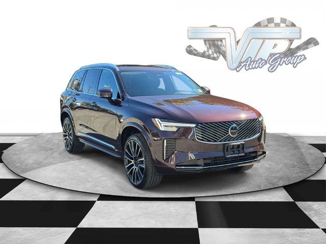 2026 Volvo XC90 Plus