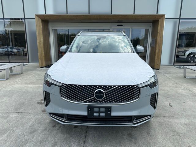 2026 Volvo XC90 Core