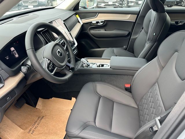 2026 Volvo XC90 Core