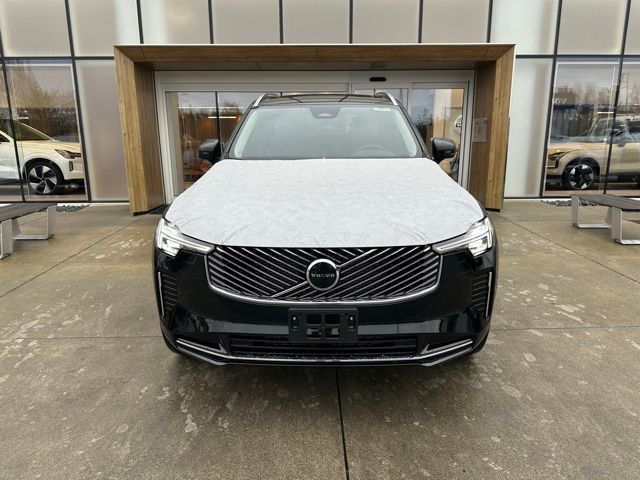 2026 Volvo XC90 Core