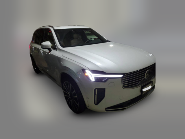 2026 Volvo XC90 Plus