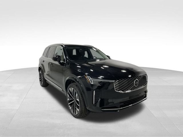 2026 Volvo XC90 Plus