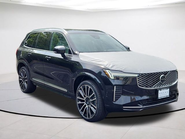 2026 Volvo XC90 Plus
