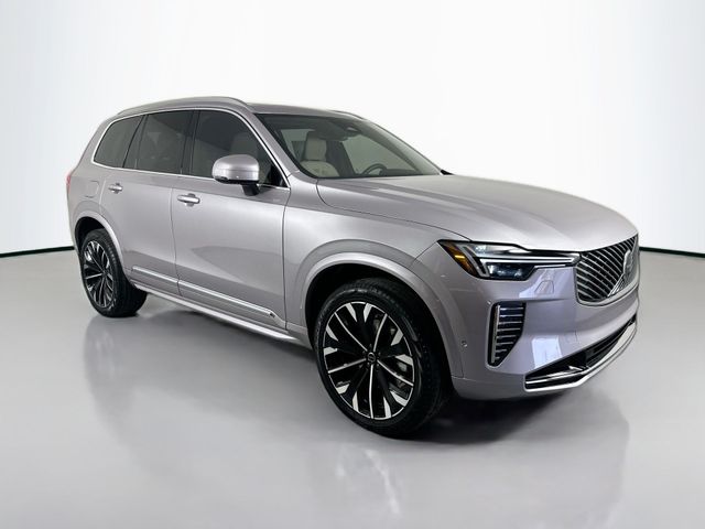 2026 Volvo XC90 Plus