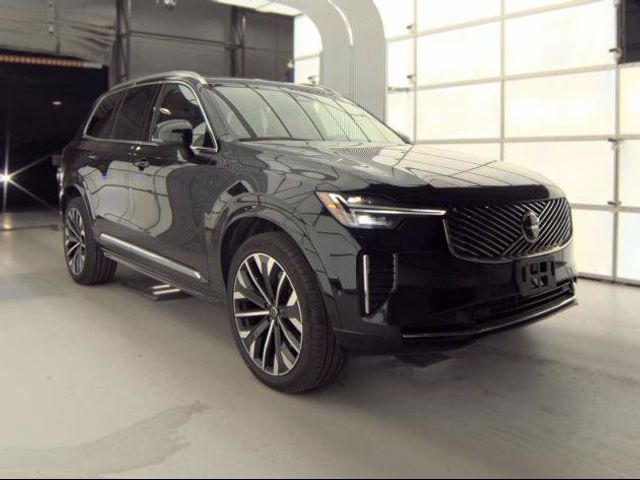 2026 Volvo XC90 Plus