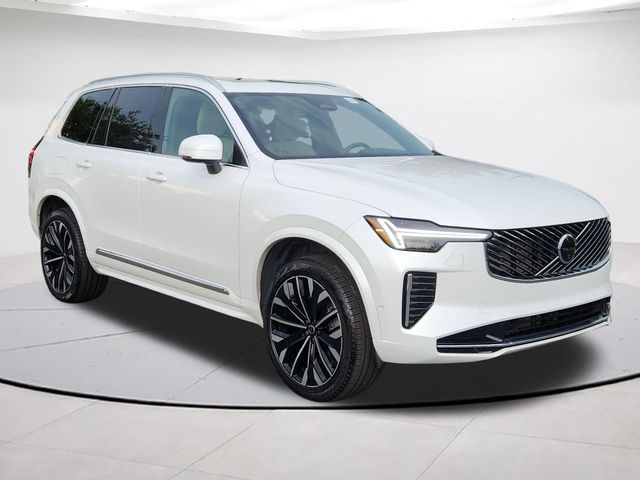 2026 Volvo XC90 Plus