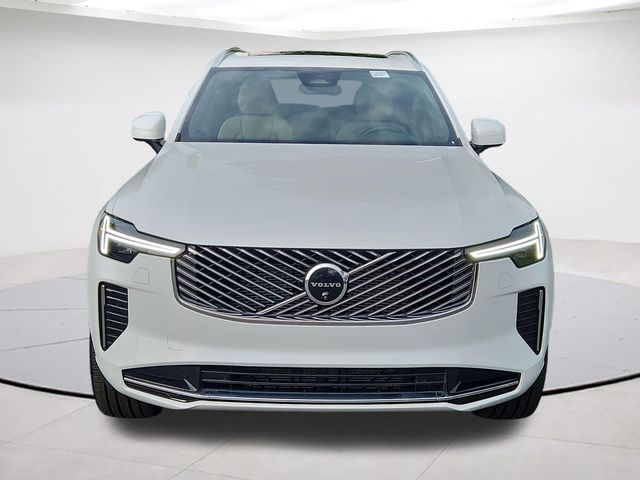 2026 Volvo XC90 Plus