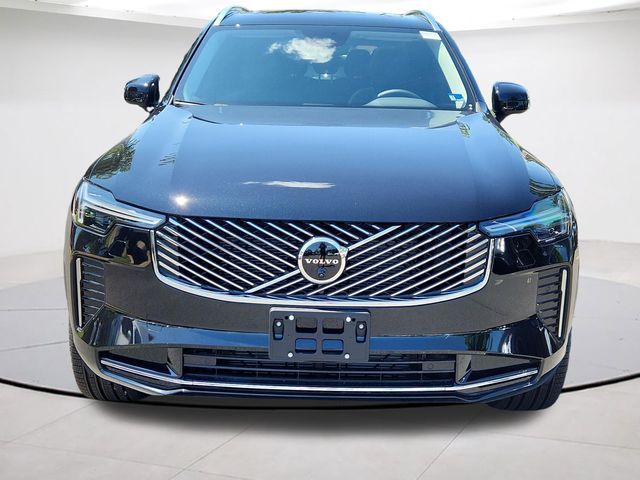 2026 Volvo XC90 Plus
