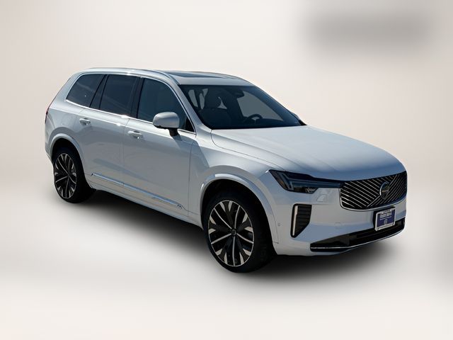 2026 Volvo XC90 Plus