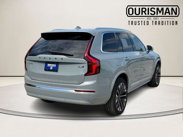 2026 Volvo XC90 Plus
