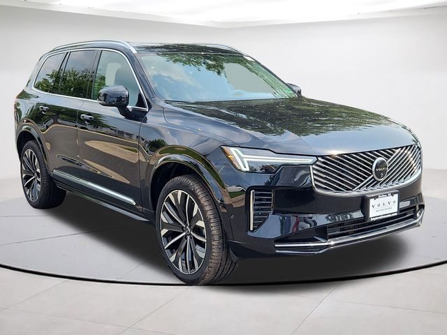 2026 Volvo XC90 Plus