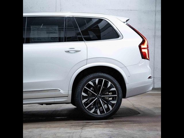 2026 Volvo XC90 Plus