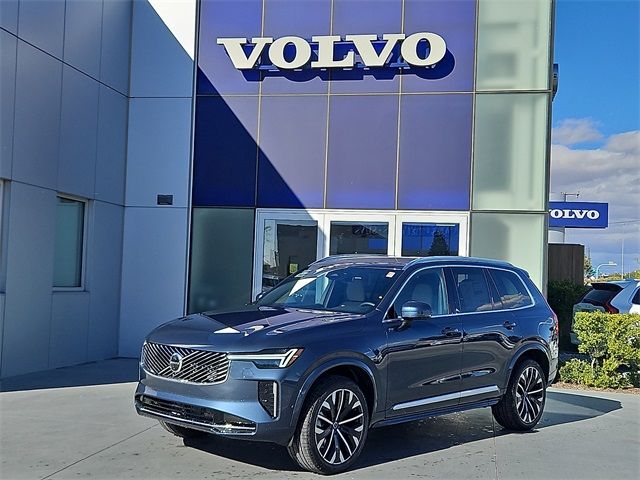 2026 Volvo XC90 Plus