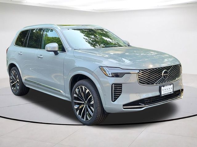 2026 Volvo XC90 Plus