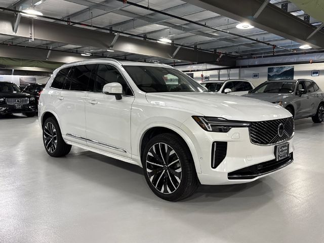 2026 Volvo XC90 Plus
