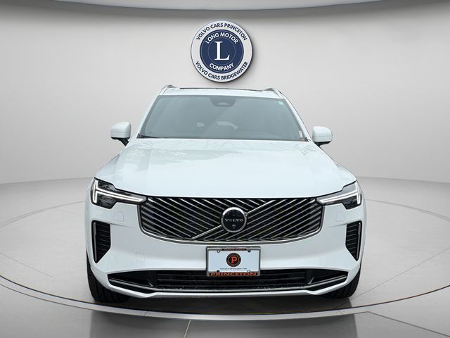 2026 Volvo XC90 Plus