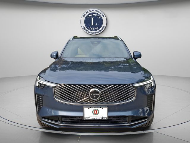 2026 Volvo XC90 Plus