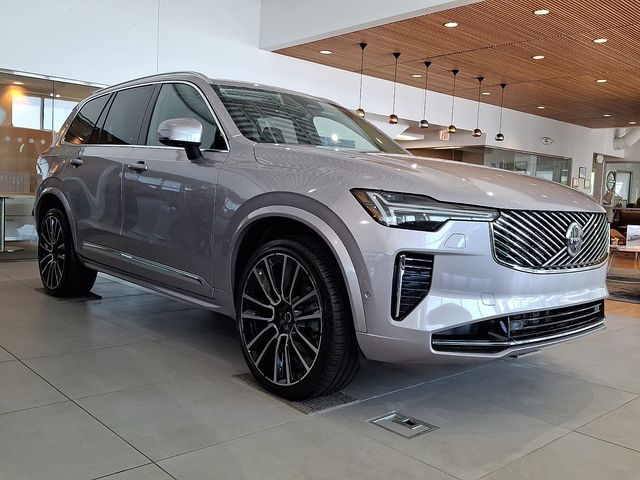 2026 Volvo XC90 Plus