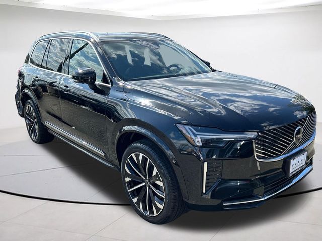 2026 Volvo XC90 Plus