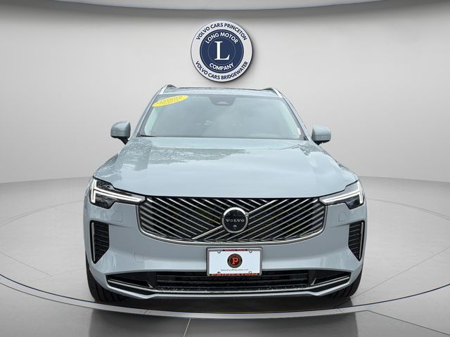 2026 Volvo XC90 Plus
