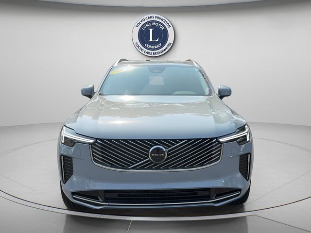 2026 Volvo XC90 Plus