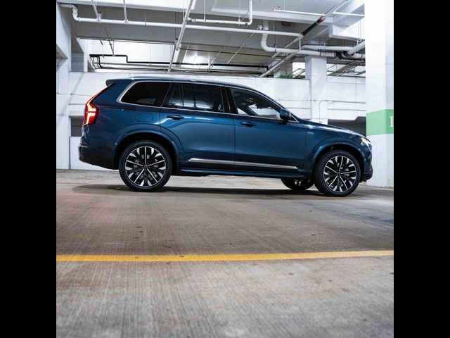 2026 Volvo XC90 Plus