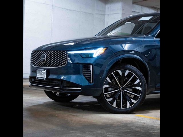 2026 Volvo XC90 Plus