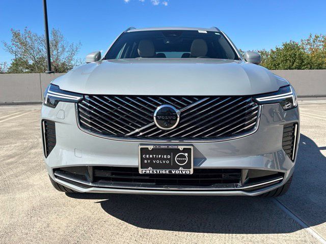 2026 Volvo XC90 Plus