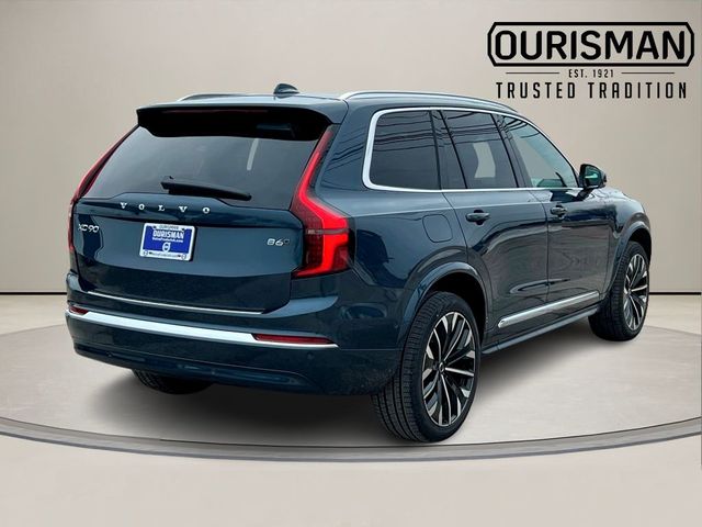 2026 Volvo XC90 Plus