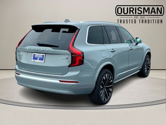 2026 Volvo XC90 Plus