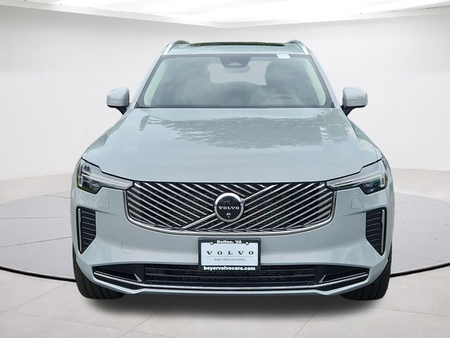 2026 Volvo XC90 Plus