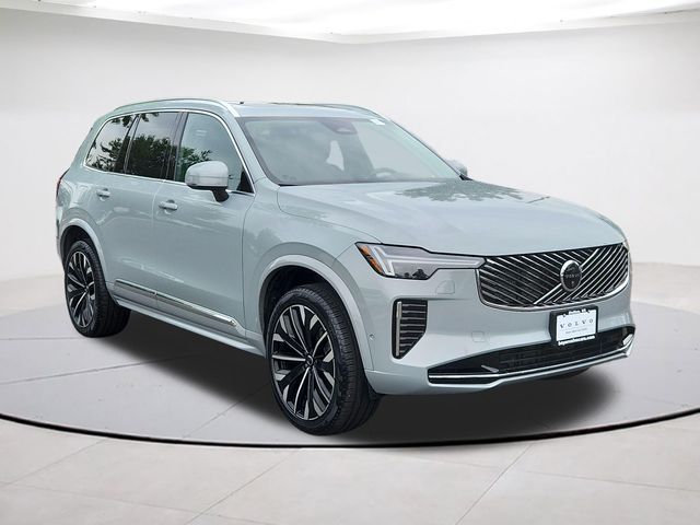 2026 Volvo XC90 Plus