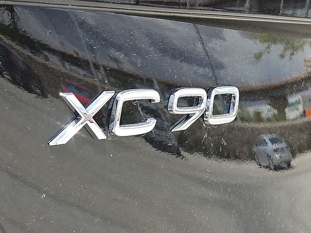 2026 Volvo XC90 Plus